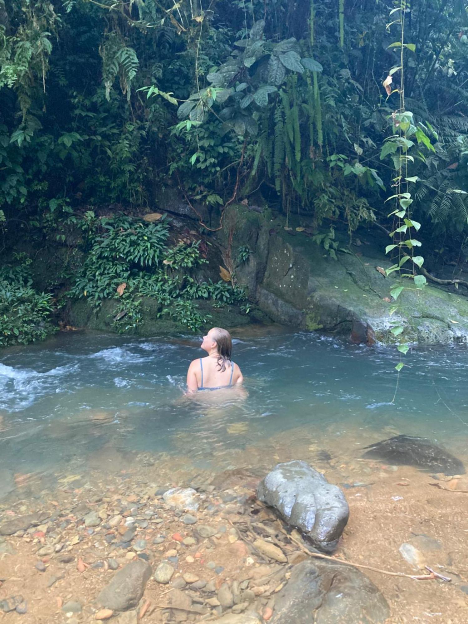 R5 Keramba Inn Bukit Lawang Buitenkant foto