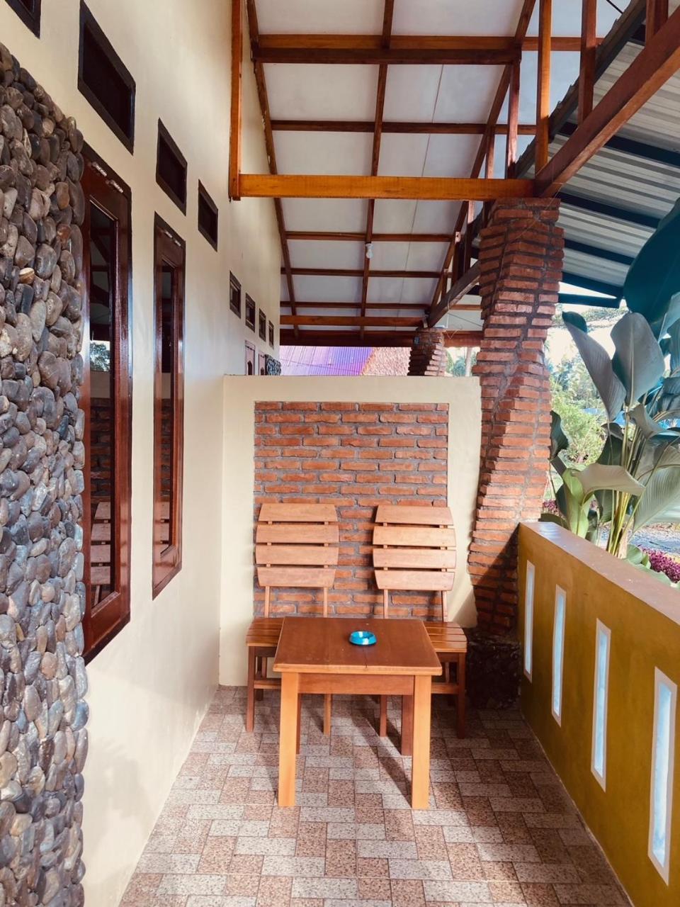 R5 Keramba Inn Bukit Lawang Buitenkant foto