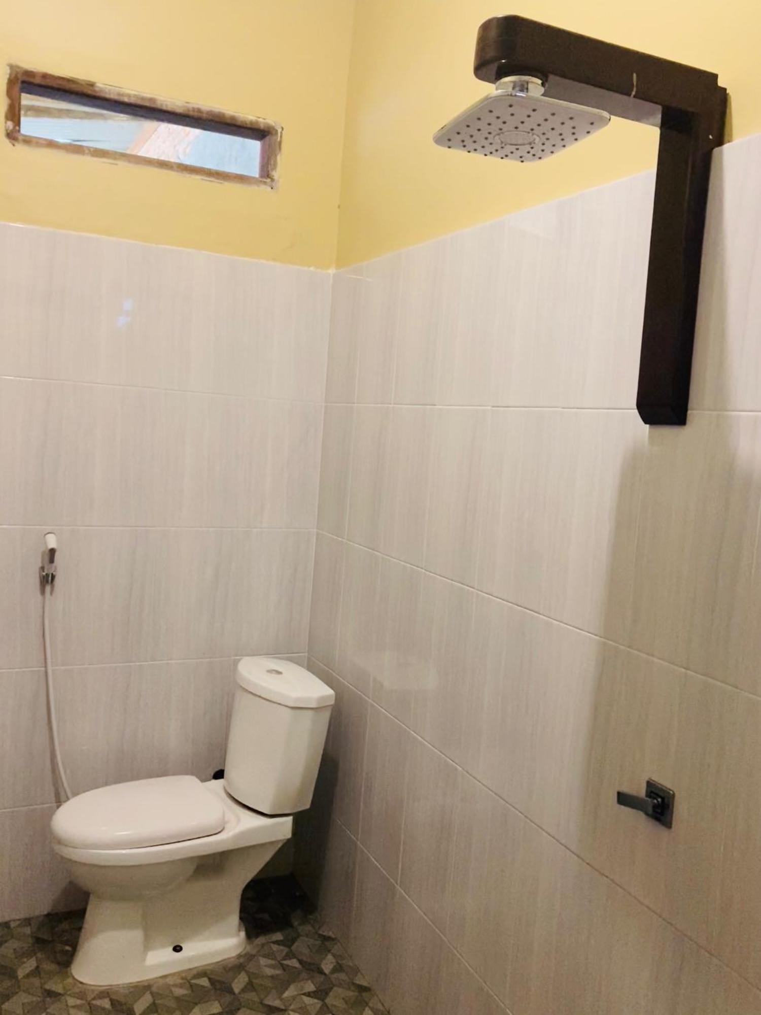 R5 Keramba Inn Bukit Lawang Buitenkant foto